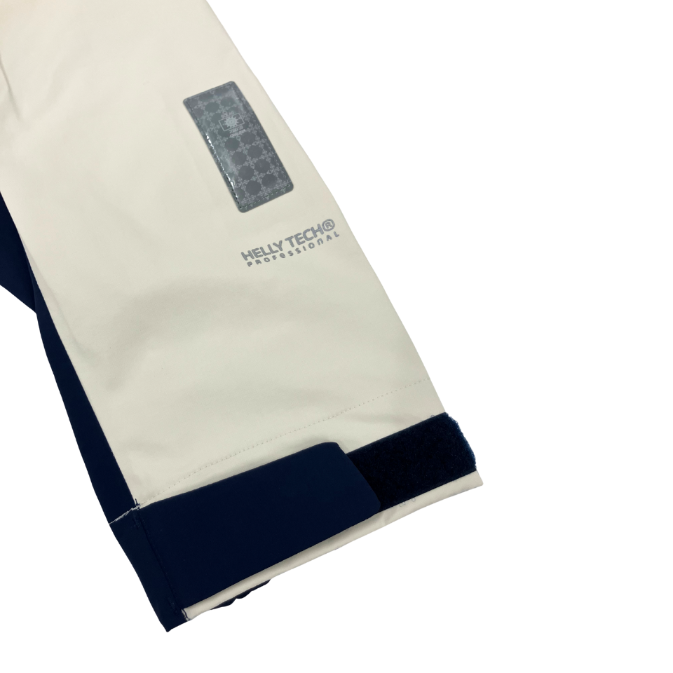 クリスマスの約束　スタッフジャンパー　飛鳥　ASKA Lサイズ　TBS HELLY HANSEN マイルドウインドジャケット 飛鳥クルーズオリジナル