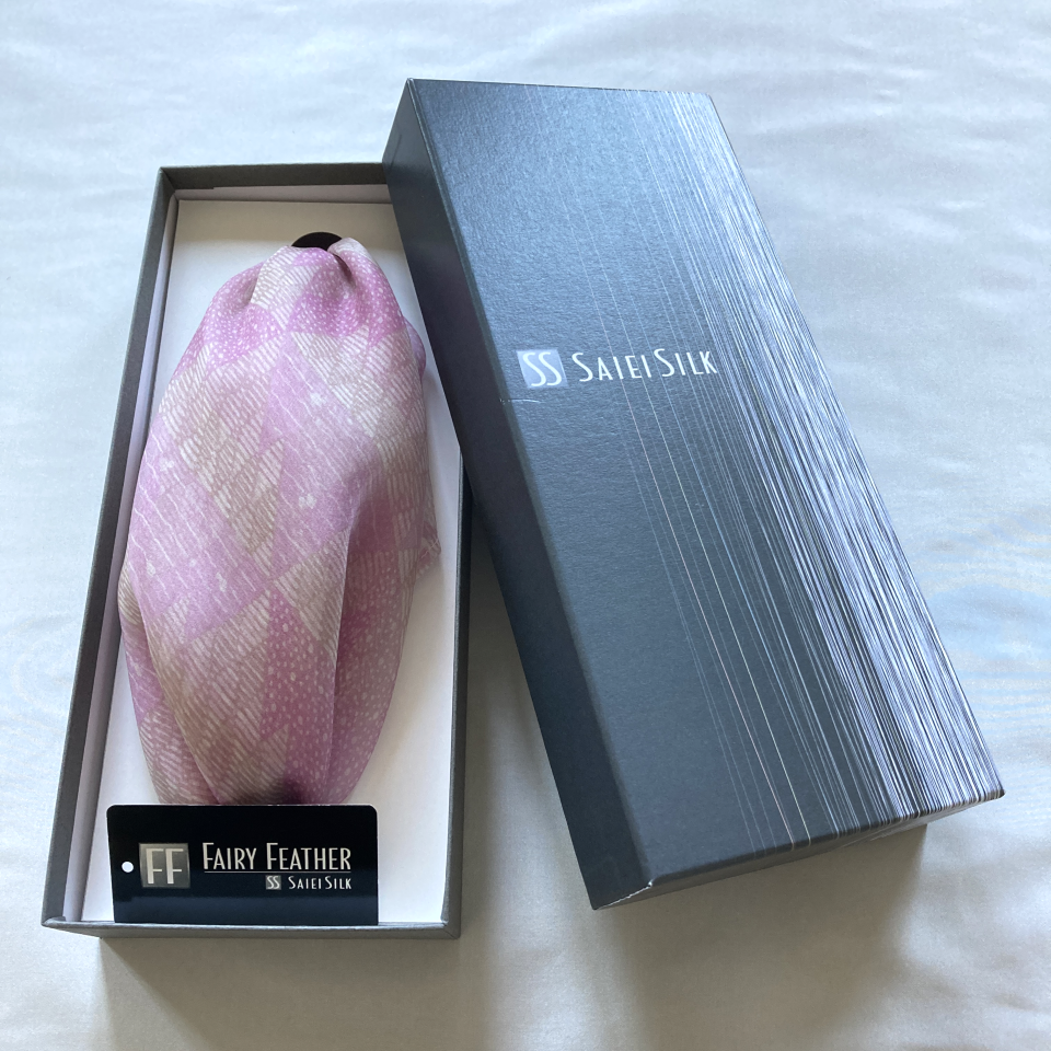 福島県 妖精の羽オーガンジースカーフ 会津型（山柄）・化粧箱入り