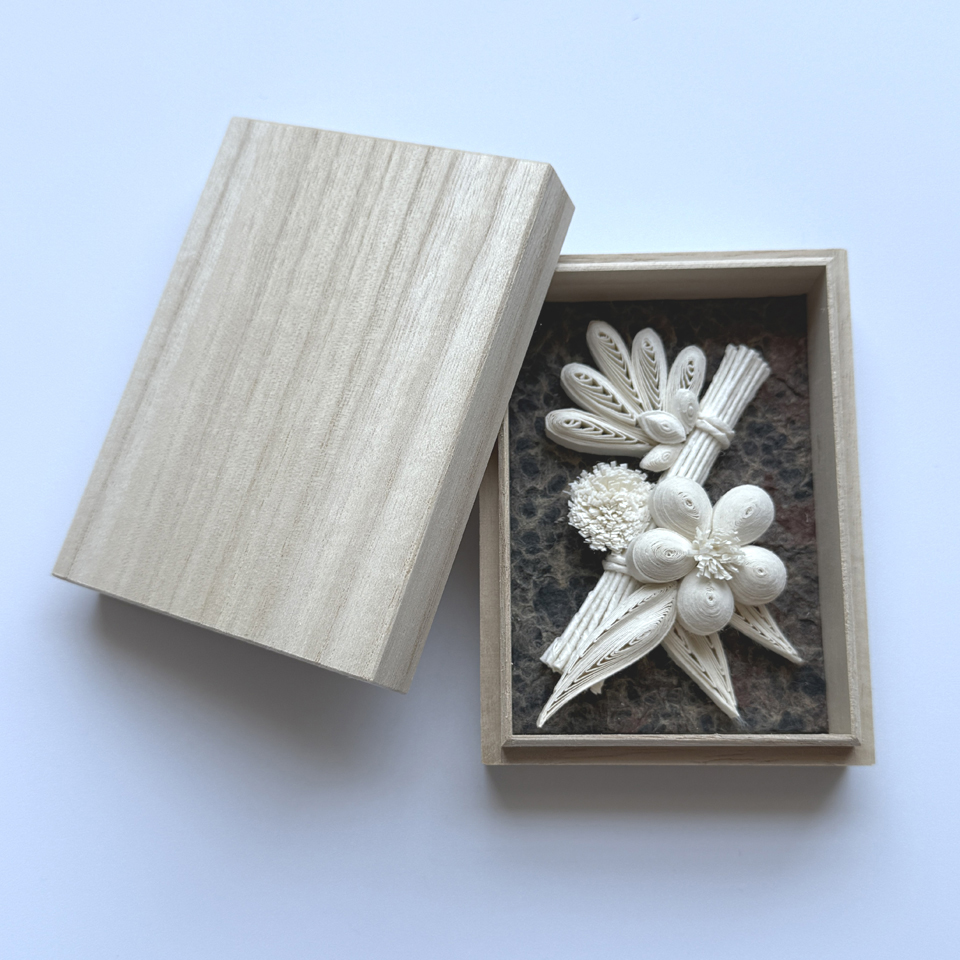 福井県 越前和紙縁起細工「神紙からの贈りもの」 -松竹梅- | 飛鳥